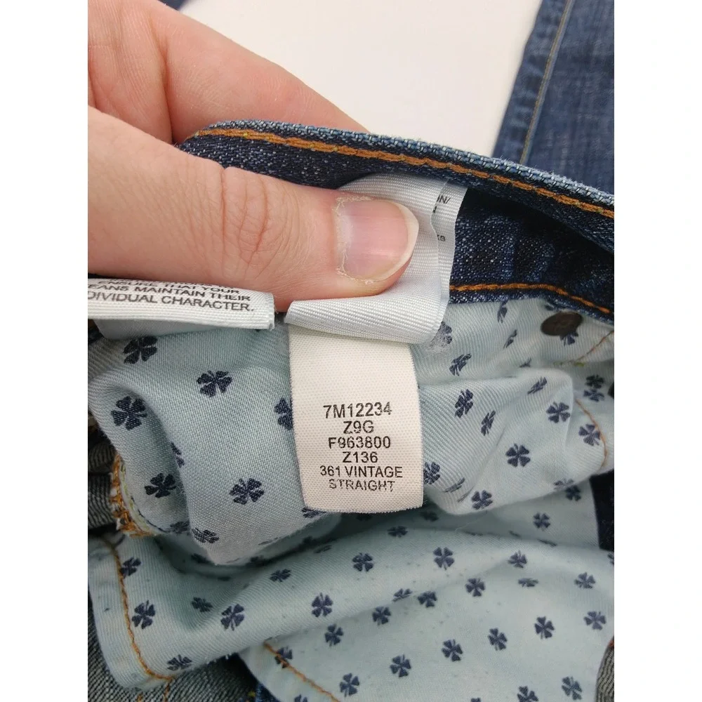 Lucky Brand jeans whiskering